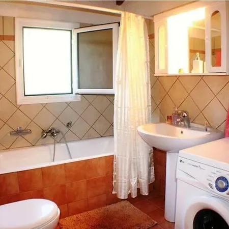 Platanos Estate Villa