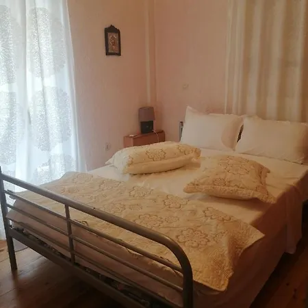 Platanos Estate *