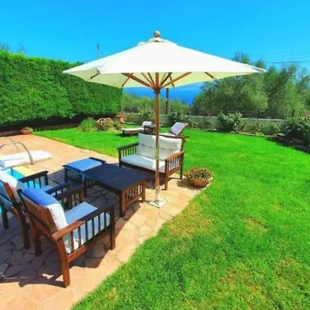 Vila Platanos Estate Akrata