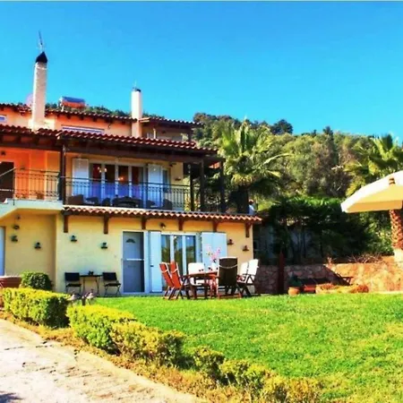 Platanos Estate