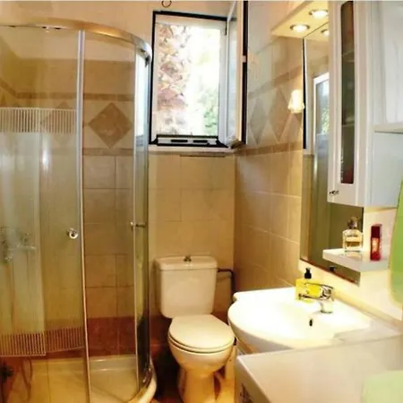 Platanos Estate 别墅