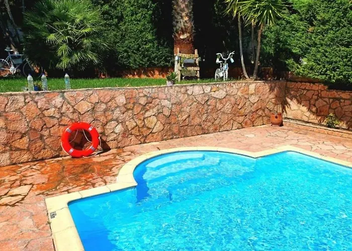 Platanos Estate Akráta