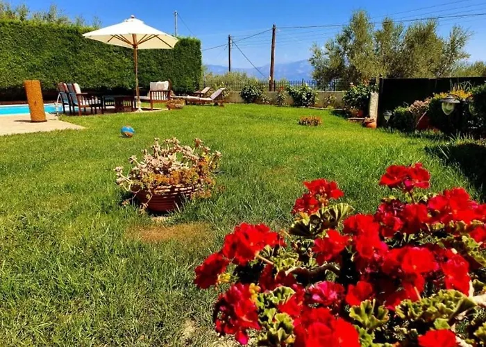 Platanos Estate * Akrata